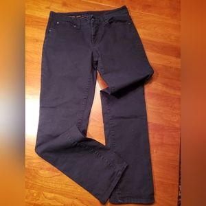 Talbots "Signature" Ankle Jeans, Size 4, true black.